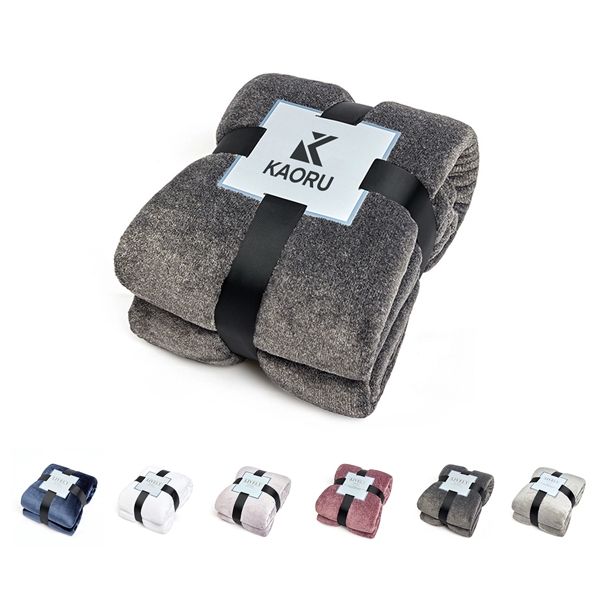 303318979.webp Flannel Fleece Microfiber Throw Blanket