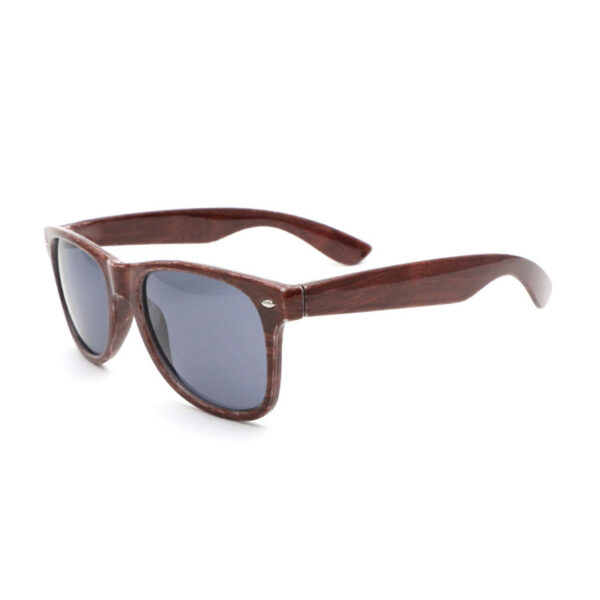 Stylish Wood-Patterned Sunglasses